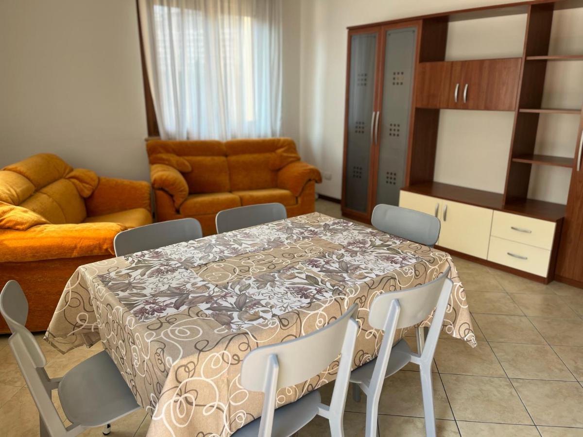 Апартаменти Sebino 11 Песк'єра-дель-Гарда Екстер'єр фото