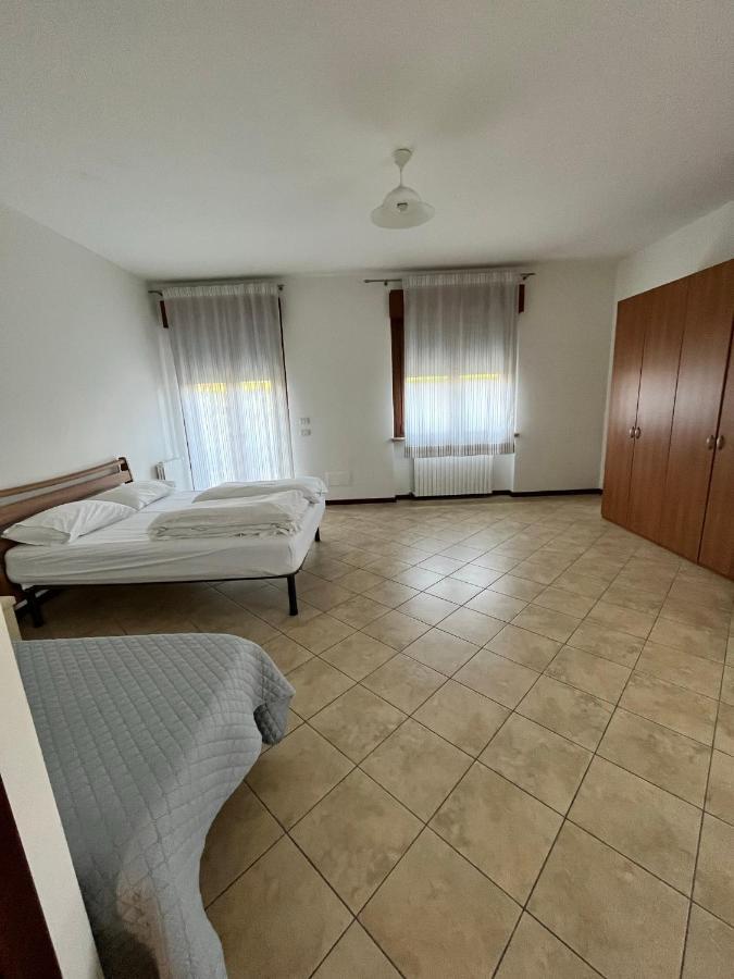 Апартаменти Sebino 11 Песк'єра-дель-Гарда Екстер'єр фото